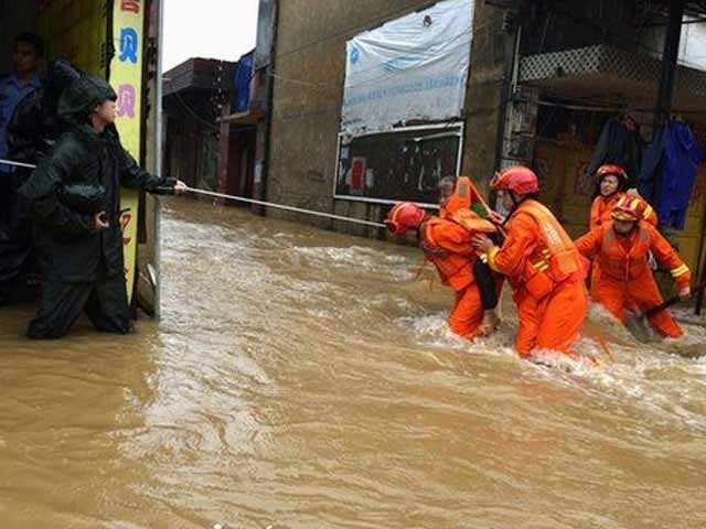 چین کے مختلف صوبوں میں طوفانی بارشیں متعدد ہلاک و زخمی