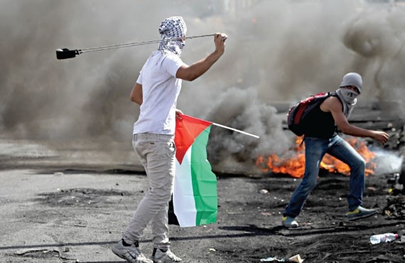 جمعة الغضب في فلسطين...4 شهداء واشتباكات متواصلة في جميع الاراضي المحتلة