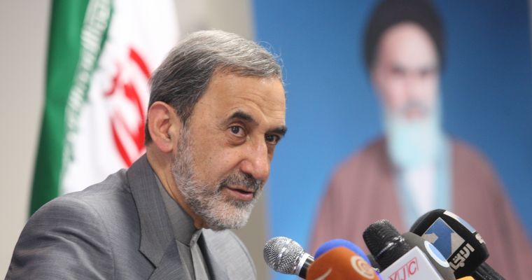 Velayati: La acusación contra Irán por el atentado a la AMIA es una mentira