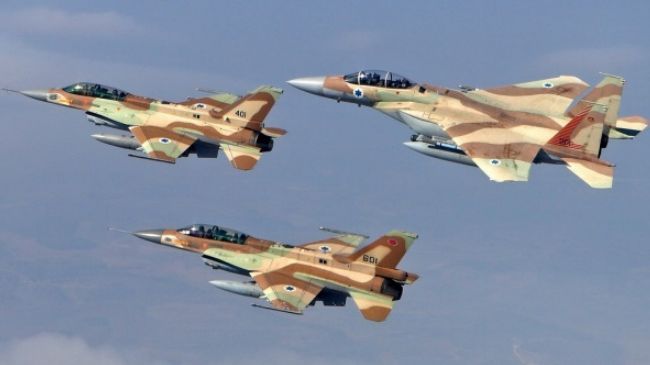 Cazas israelíes bombardean la Franja de Gaza