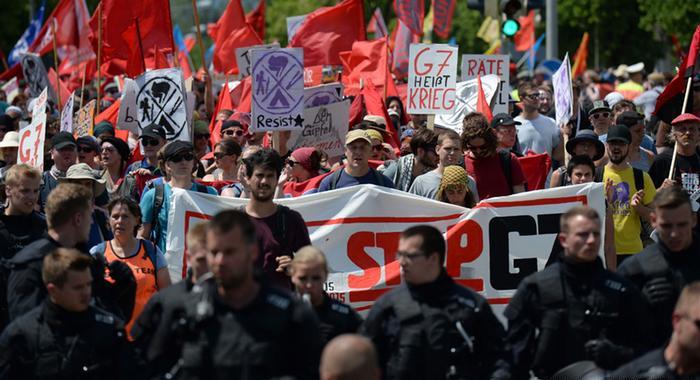 Multitudinaria protesta en Bavaria contra la cumbre del G-7