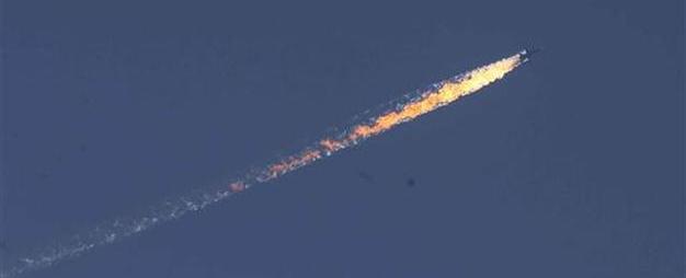 Turquía derriba un avión de combate ruso en frontera con Siria