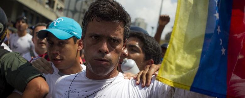 Venezuela: condenan al opositor Leopoldo López a 13 años de prisión