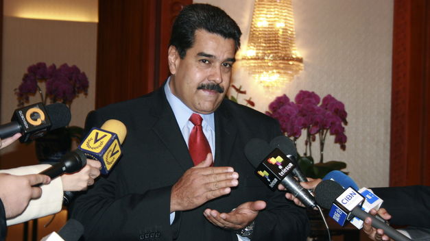 Maduro anuncia de la posible reunión de alto nivel de la OPEP
