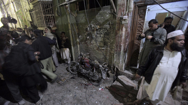 At Least Six Killed in Attack on Shiite Mosque in Pakistan