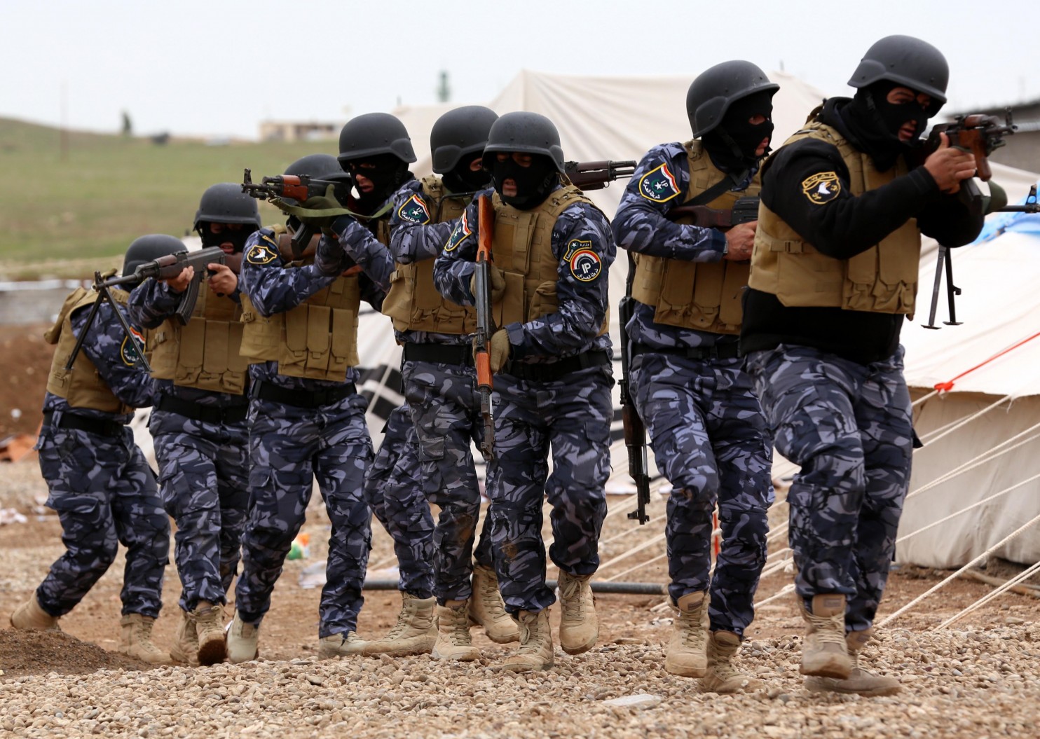 Tropas iraquíes no dejarán vivos a terroristas de Daesh que escapen de Mosul hacia Siria
