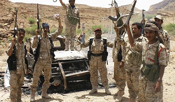 Yemeníes abaten a decenas mercenarios saudíes en sus contraataques