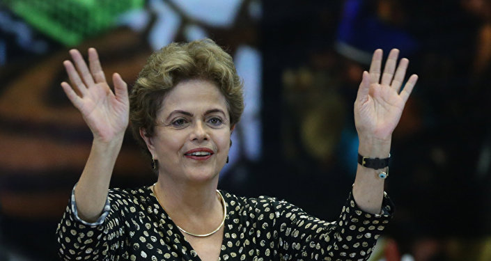 Rousseff promulga en Brasil una amnistía fiscal para el dinero en el extranjero