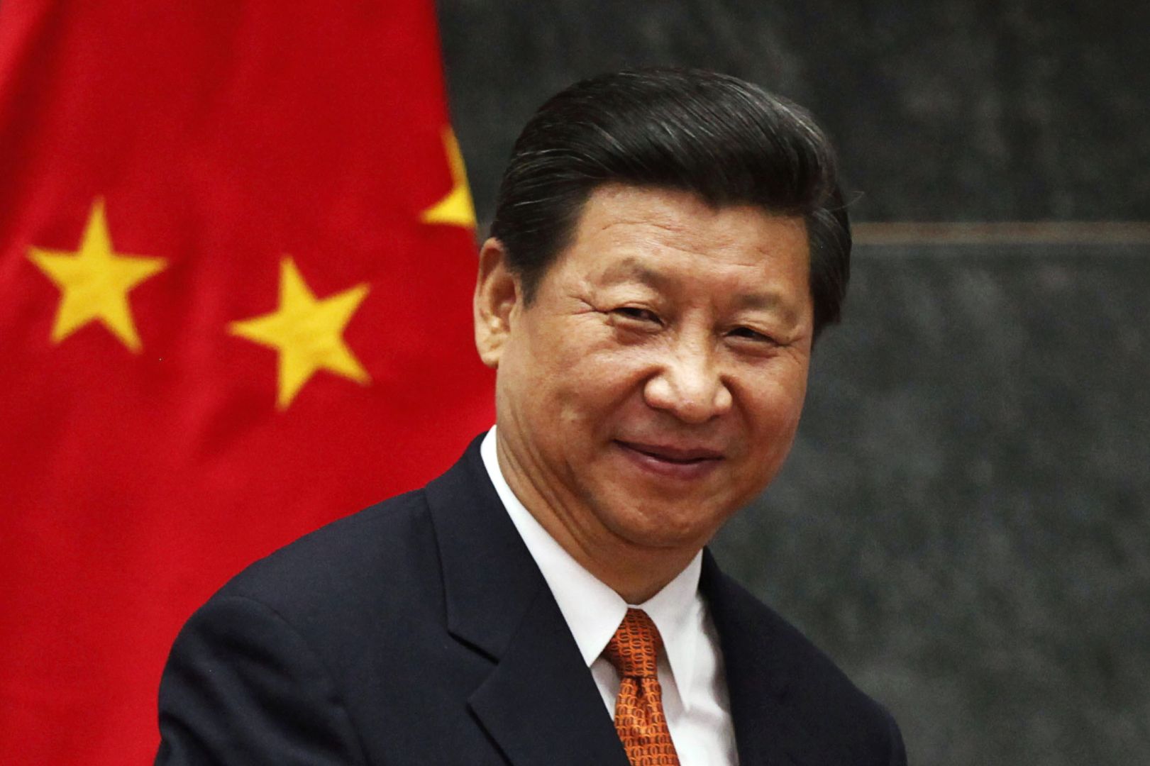 الرئيس الصيني يصل الرياض وسيبحث خفض التوتر بين السعودية وايران