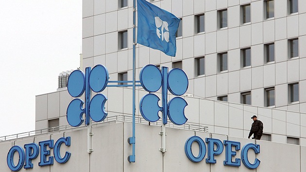 Precio del crudo de OPEP cae a su mínimo en los últimos 12 años