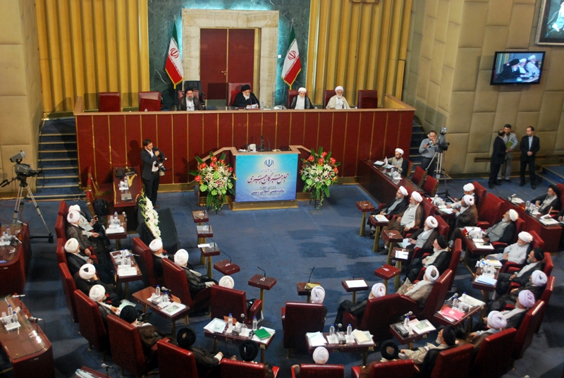 الداخلية الايرانية تعلن عن نتائج انتخابات مجلس خبراء القيادة في محافظة طهران