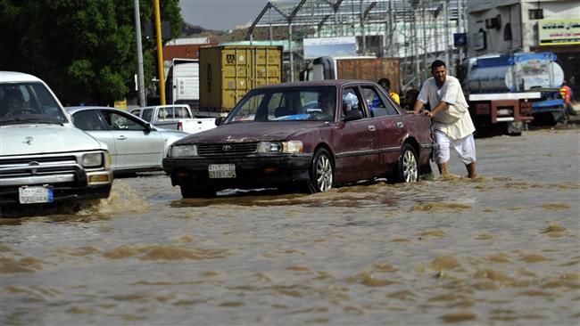 سعودی عرب، موسلادھار بارش میں 18 ہلاک