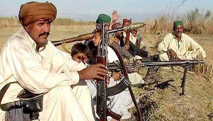 پاکستان، چھوٹو گینگ نے ہتھیار ڈال دیئے، 24 اہلکار آزاد