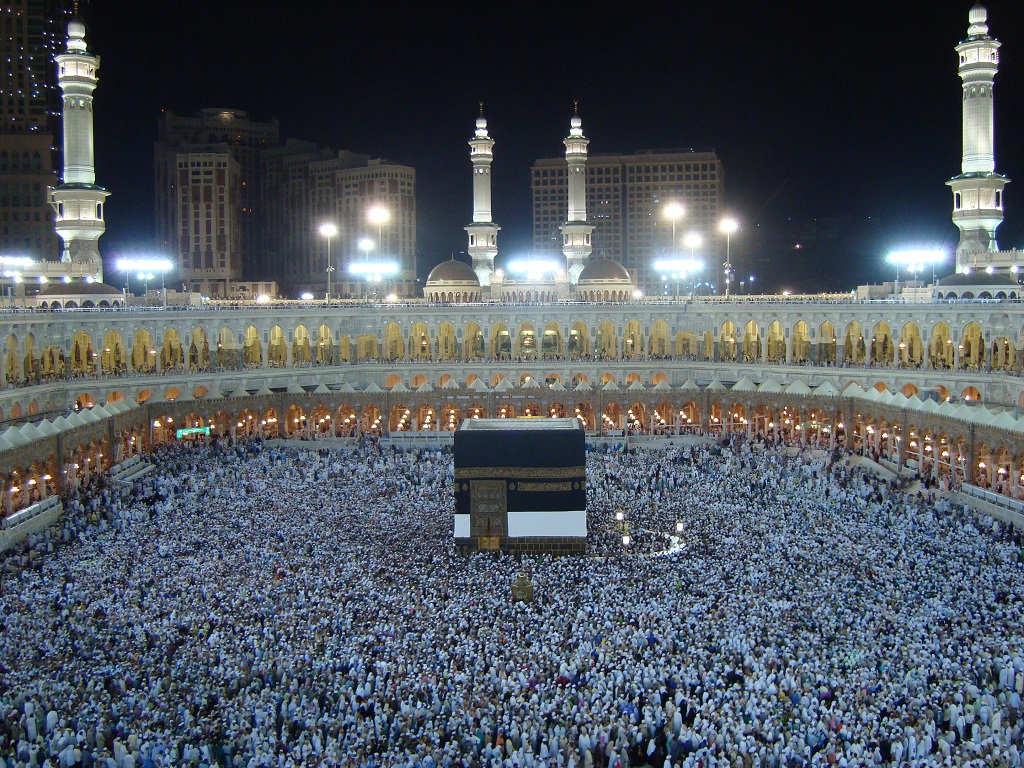 Saudi Regime Blocks Iranians from Performing Hajj this Year