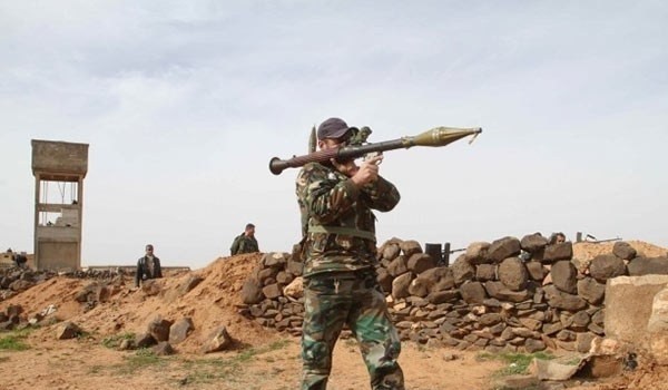 Ejército sirio y Hezbolá siguen avanzando en Jan Tuman