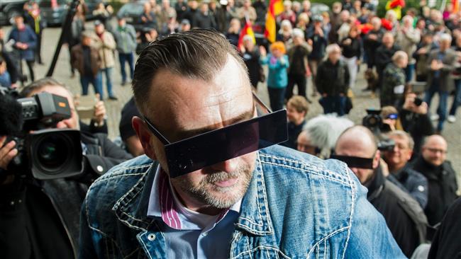 جرمنی : اسلام مخالف جماعت کے اجلاس سے قبل جھڑپیں