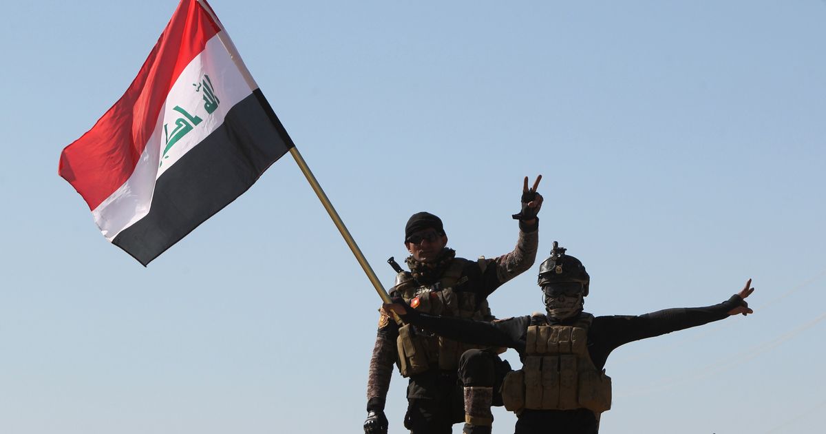 معركة تحرير الفلوجة في يومها الأول تحقق انجازات سريعة، والعلم العراقي يرفف فوف الشهابي وجسر الكرمة