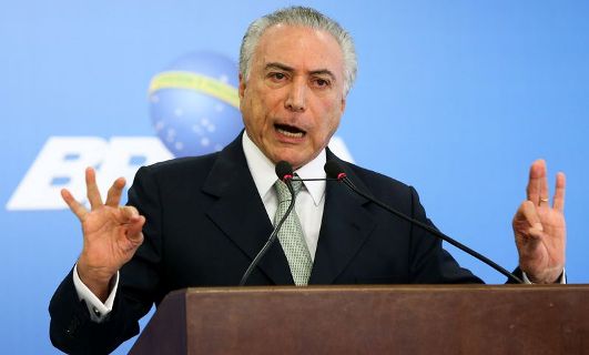 Presidente interino de Brasil pretende cerrar la televisión pública