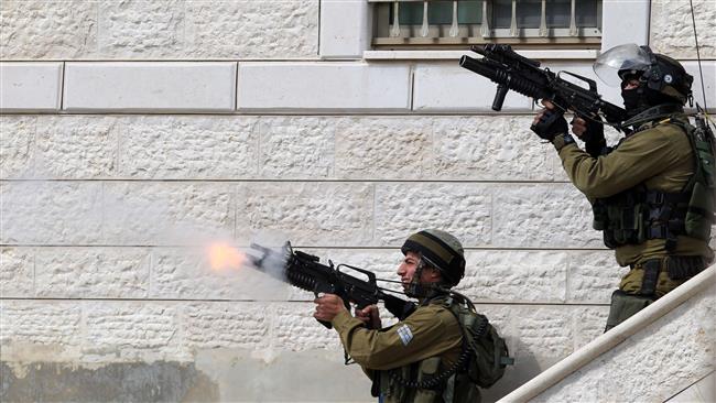 Fuerzas israelíes matan a tiros a dos palestinos en Cisjordana