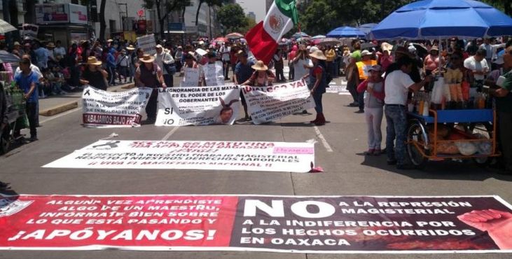 Maestros mexicanos acuerdan nuevas acciones contra la reforma educativa