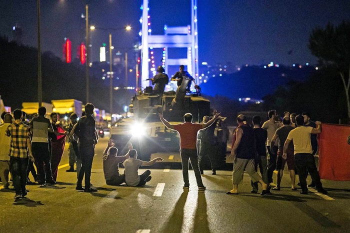 Midnight Military Coup Hits Turkey, Confusion in NATO Member