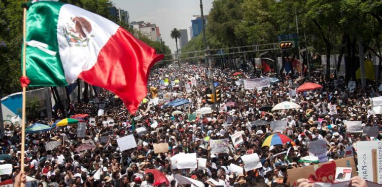 Maestros mexicanos iniciarán un paro como parte de protestas contra la reforma educativa