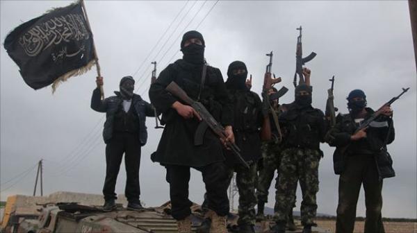 اشتباكات عنيفة بين داعش والنصرة في البقاع الشمالي