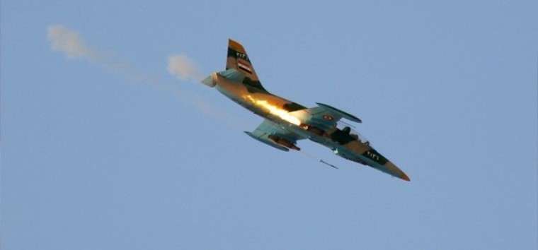Aviación siria sigue bombardeando posiciones terroristas en Alepo