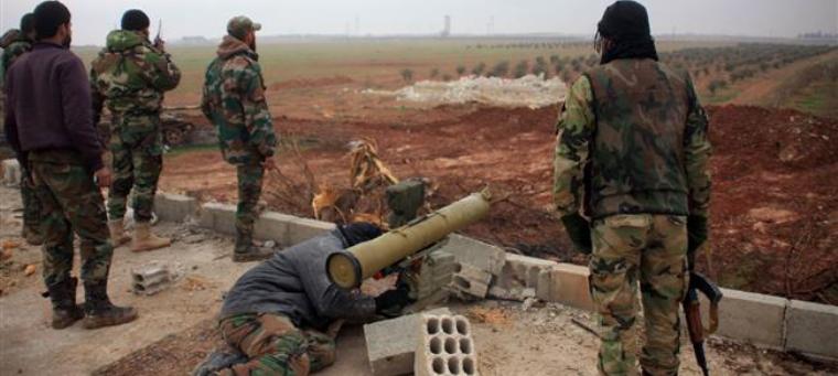 Intensifican enfrentamientos entre fuerzas sirias y terroristas en Alepo