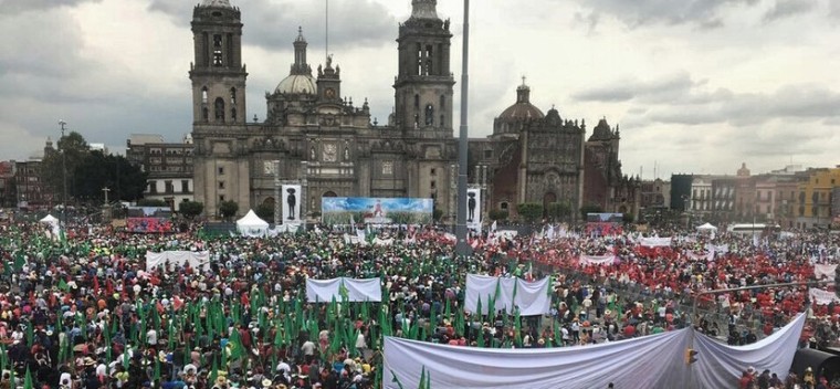 Miles de campesinos mexicanos marchan en reclamo de más presupuesto