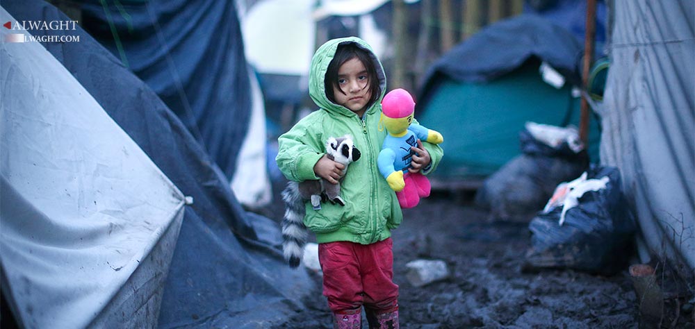 New Fears for 1,000 Lone Children in Calais Refugee Camp