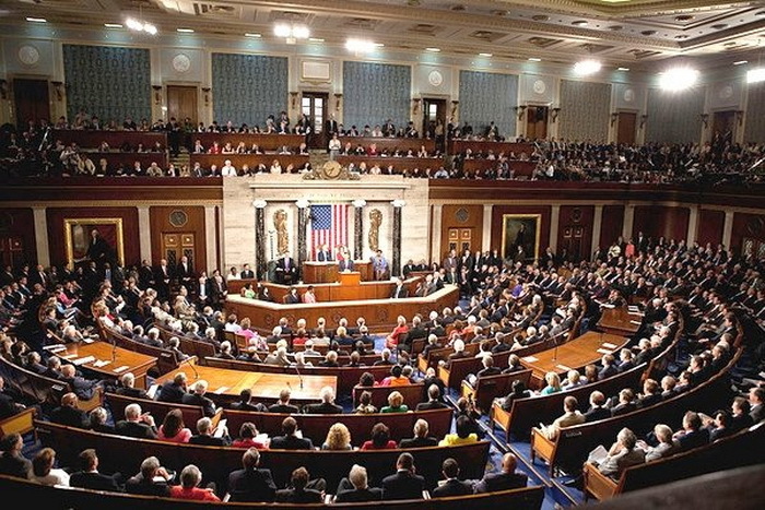 Congreso de EEUU votará nuevas sanciones contra programa de misiles de Irán