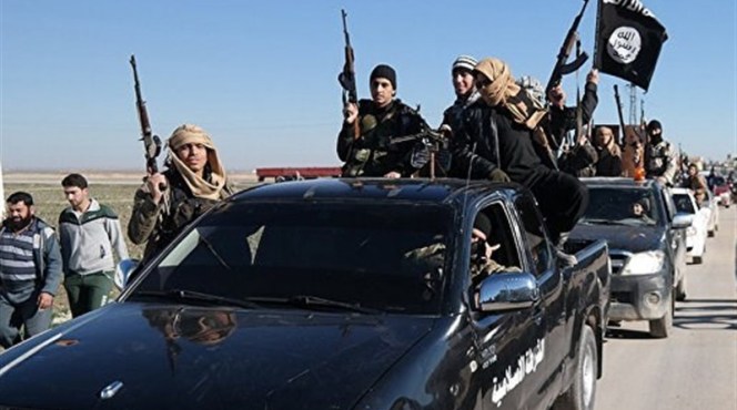 Acuerdo secreto entre Daesh y coalición de EEUU para salida de terroristas de Al-Raqa