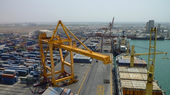 موانئ البحر الأحمر: لم يصل إلى ميناء الحديدة  أي سفن والسعودية تمارس التضليل