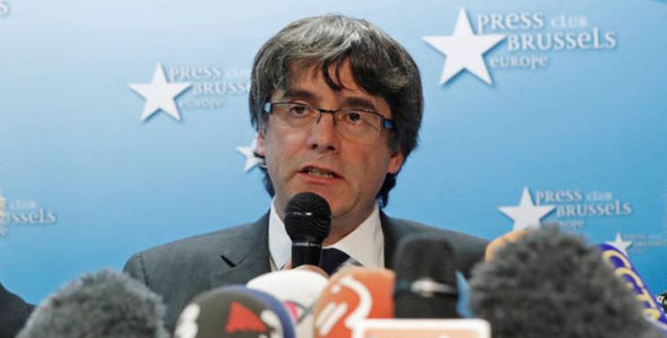 Tribunal de España emite orden de arresto contra Puigdemont