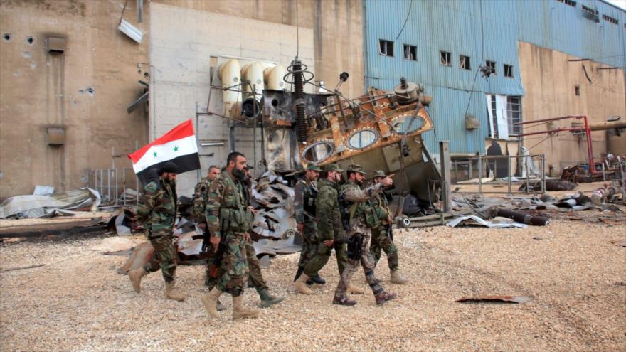 Fuerzas sirias avanzan ante los terroristas en el este de Alepo