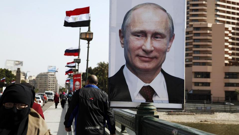 ترحيب محمّل برسائل عتاب خلال زيارة بوتين إلى مصر