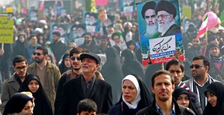 Millones de iraníes conmemoran el 38º aniversario de Revolución Islámica