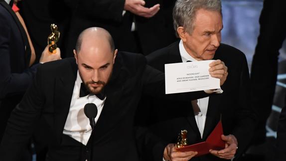 La Academia de Hollywood pide perdón por el error del Oscar a mejor película