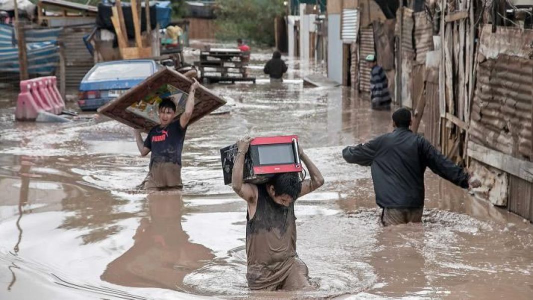 Al menos 62 muertos y 62.000 damnificados por inundaciones en Perú