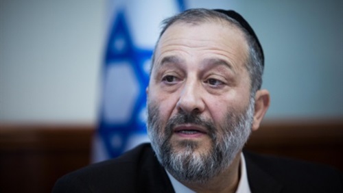 قضايا فساد جديدة تهزّ اسرائيل بطلها هذه المرة وزير الداخلية