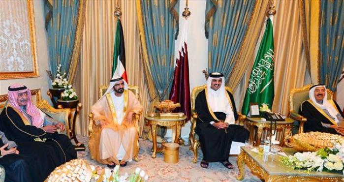 Arabia Saudí, EAU, Bahréin y Egipto cortan sus relaciones con Catar