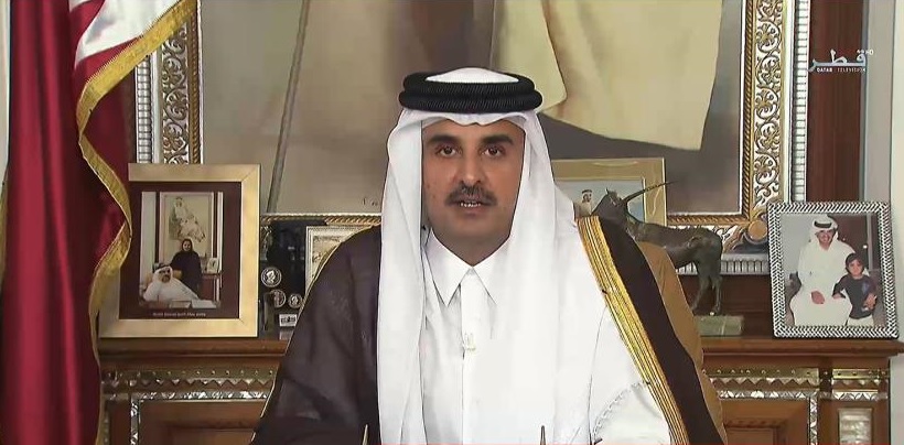 أمير قطر يتمسّك بموقف بلاده بعد الحصار ويدعو للحوار