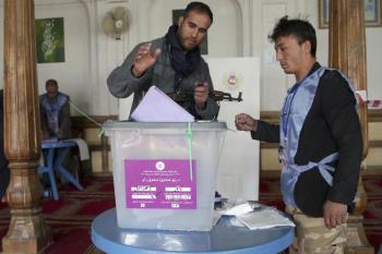 Explosions Reported in Afghan Capital as Voting begins