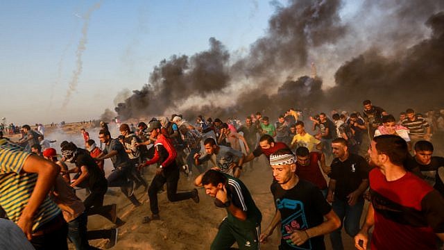 مؤشرات الحرب والسلام على حدود غزة