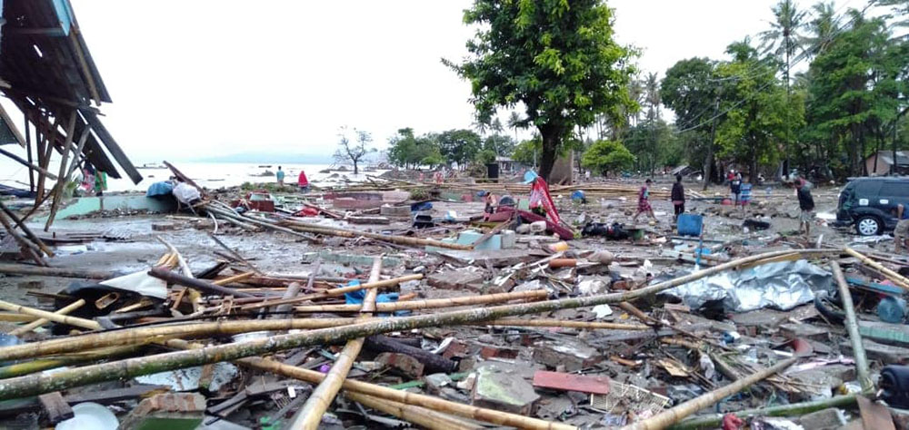More Tsunamis Feared in Indonesia after Saturday’s Disaster