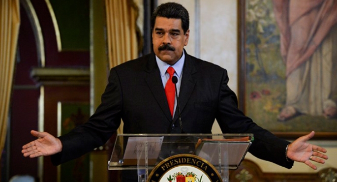 Maduro pide adelantar elecciones legislativas para el día de las presidenciales