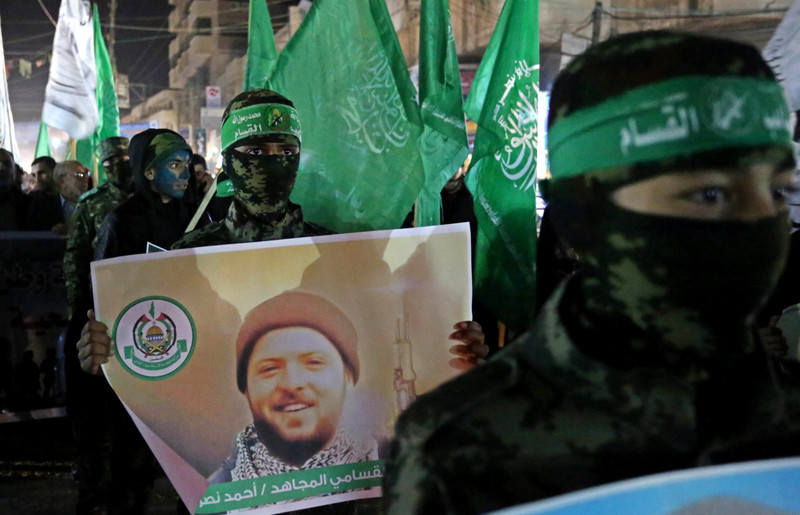 Hamas Chief Hails Martyr Jarrar in Phone Call with Mother