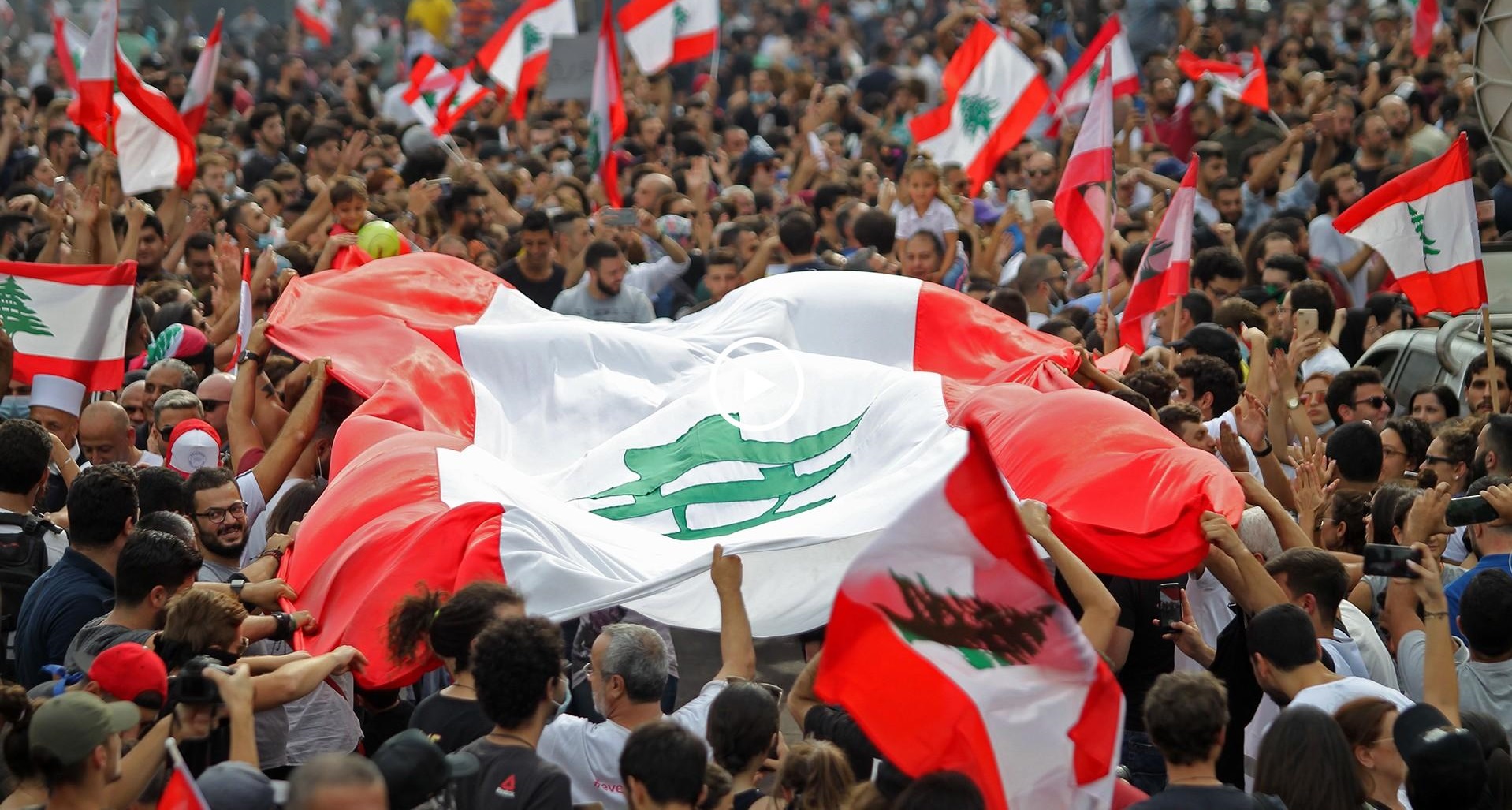 الاحتجاجات اللبنانية والجهود المبذولة لإضعاف "حزب الله".. ما هو الدور الذي لعبته الأطراف الداخلية والخارجية؟