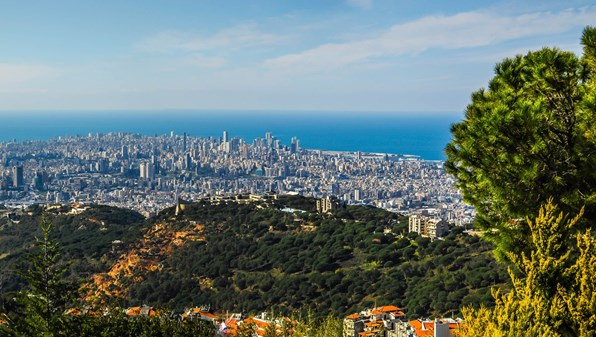 وكالة "ستاندرد آند بورز" تخفض تصنيف لبنان درجتين